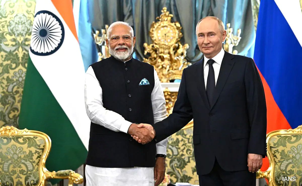 Putin Calls Modi: Russia Condemns Pahalgam Attack, Accepts PM’s Invitation to Visit India