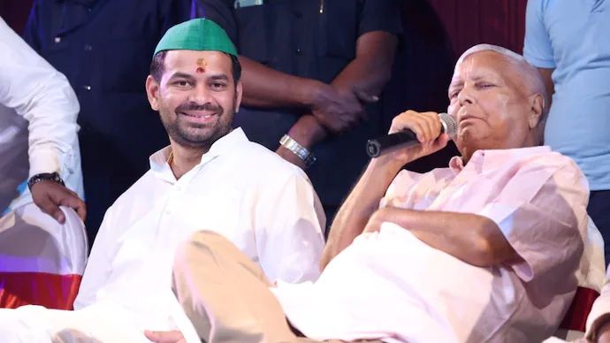 BREAKING: Lalu Prasad Yadav Expels Son Tej Pratap Yadav from RJD and Family – Political Earthquake in Bihar 1 Lalu Prasad Yadav.