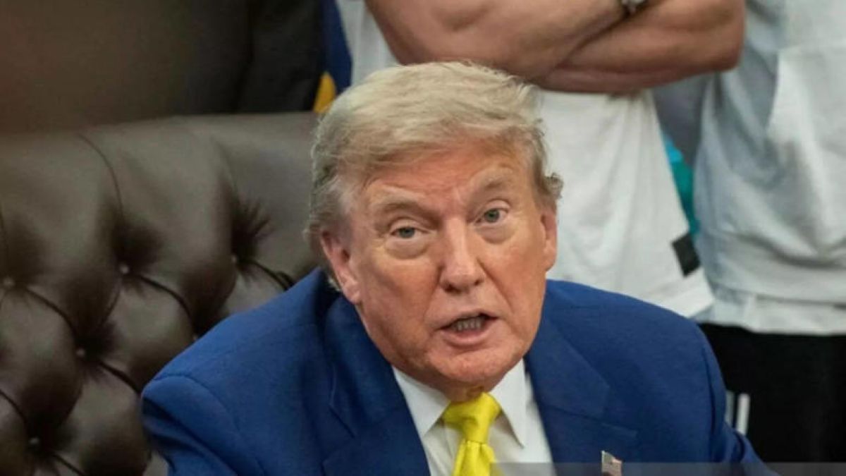 Trump Weighs Iran Strike Without Congressional Approval — Flouting War Powers? 1 Trump’s Iran Strike: 5 Shocking Moves Rock Washington