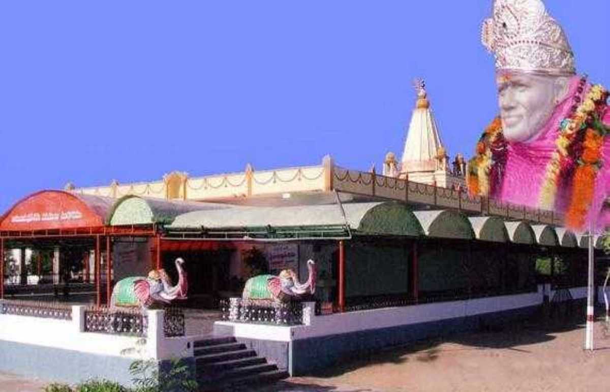 Faridabad Tourist Places: इन 9 ऐतिहासिक जगहों को देखे बिना मत लौटिए – हर जगह में छुपा है अनोखा इतिहास! 4 Faridabad Shirdi Sai Baba Temple