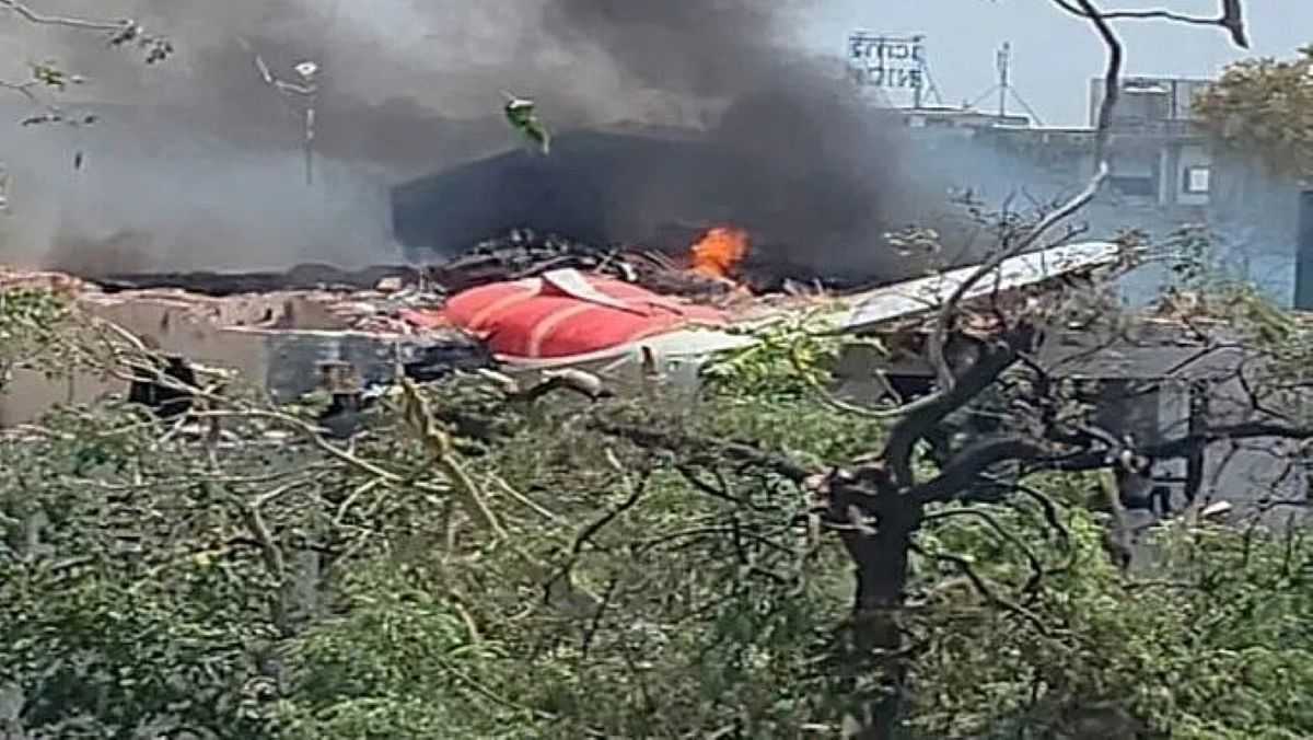 Air India Plane Crash Near Ahmedabad Airport: Smoke, Panic & Mayday Call – What We Know So Far 1 Air India Crash in Ahmedabad: 133 Passengers Onboard | Today News