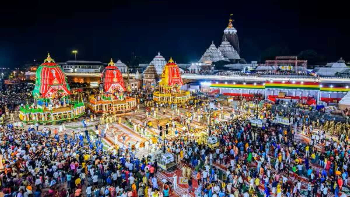 Puri Rath Yatra 2025: जय जगन्नाथ की गूंज से गूंजा शहर, देखिए अद्भुत नजारा 1 Puri Rath Yatra 2025: जय जगन्नाथ की Amazing गूंज | Rath Yatra 2025