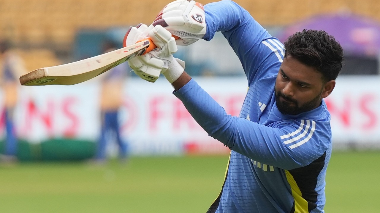 Watch: Rishabh Pant Smashes a Six so Powerful it Shatters the Stadium Roof During Practice! 1 rishabh pant 102536491
