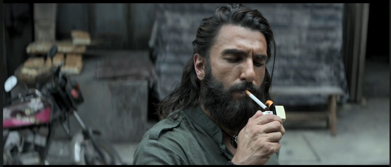 Dhurandhar Teaser में Ranveer Singh का जबरदस्त अंदाज: leaked set video viral 1 Sunjay dutt Leaked Set Video Dhurandhar: Ranveer Singh का Fierce Avatar Viral