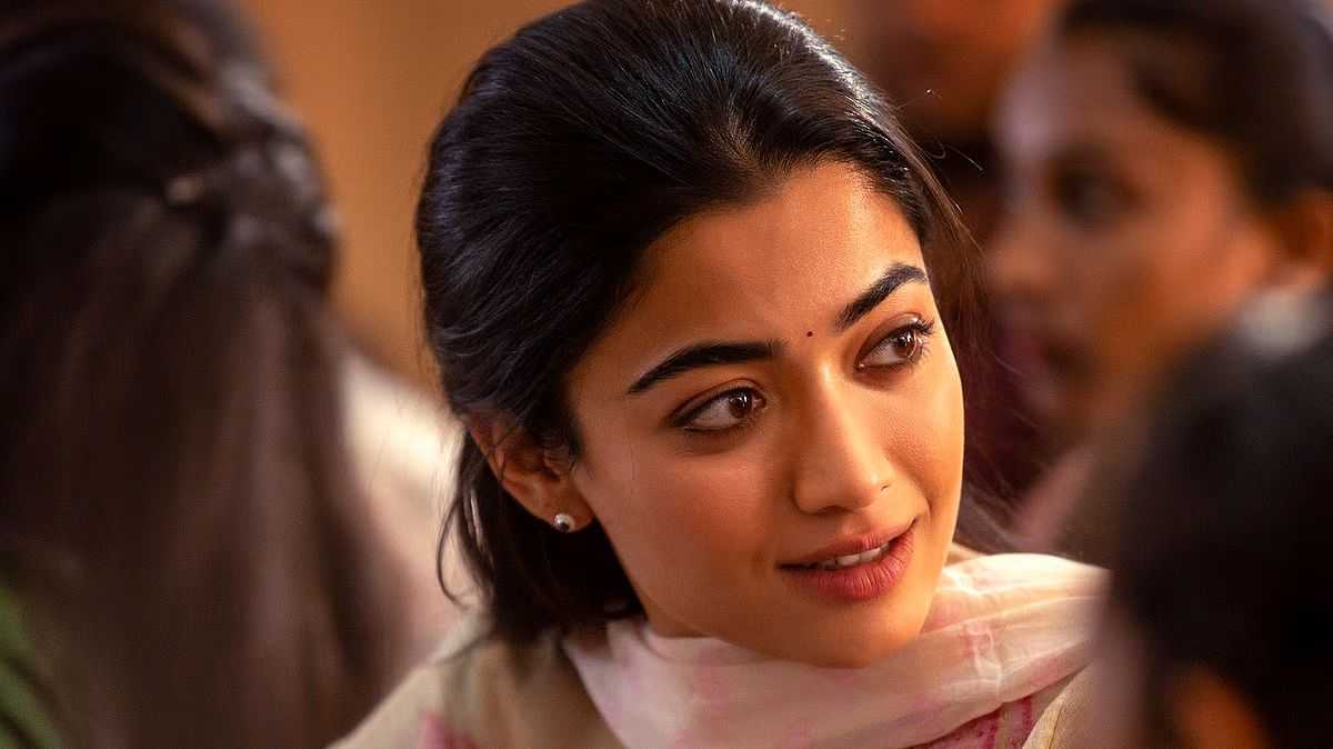 The Girlfriend’ की शूटिंग पूरी! ‘Nadhive’ गाने का पहला टीज़र हुआ लीक, फैंस के होश उड़ गए 1 The Girlfriend Big Surprise: Nadhive Song से होगा धमाका | Biggest News